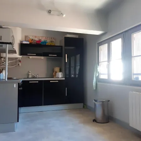 Apartment De 2 Chambres A *