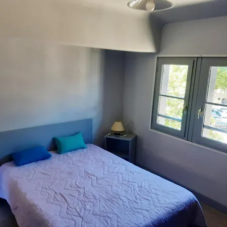 Apartment De 2 Chambres A *